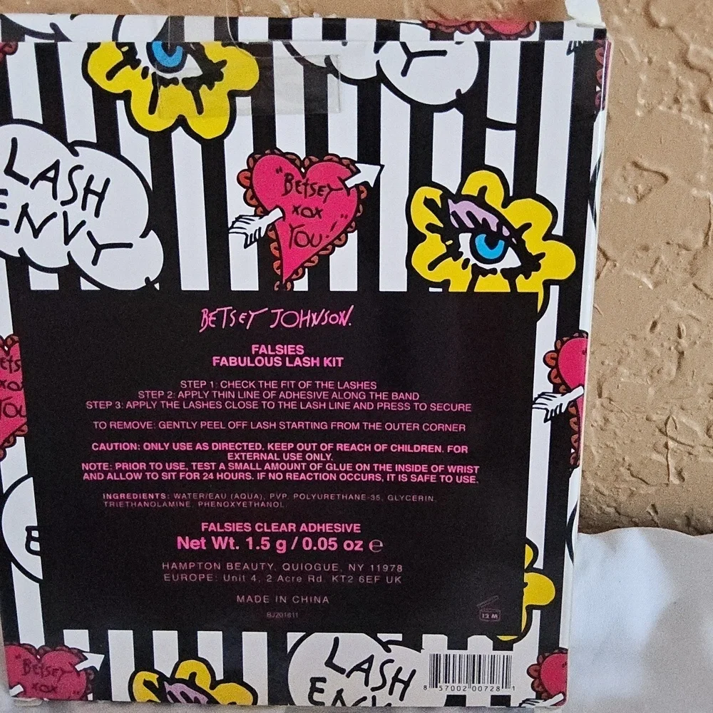 NWT BETSEY JOHNSON FALSIES